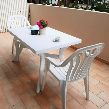 Ferienwohnung Fuer 6 Personen Ca 60 Qm In Bibione, Adriakueste Italien Und Umgebung - B58555 * Μπιμπιόνε